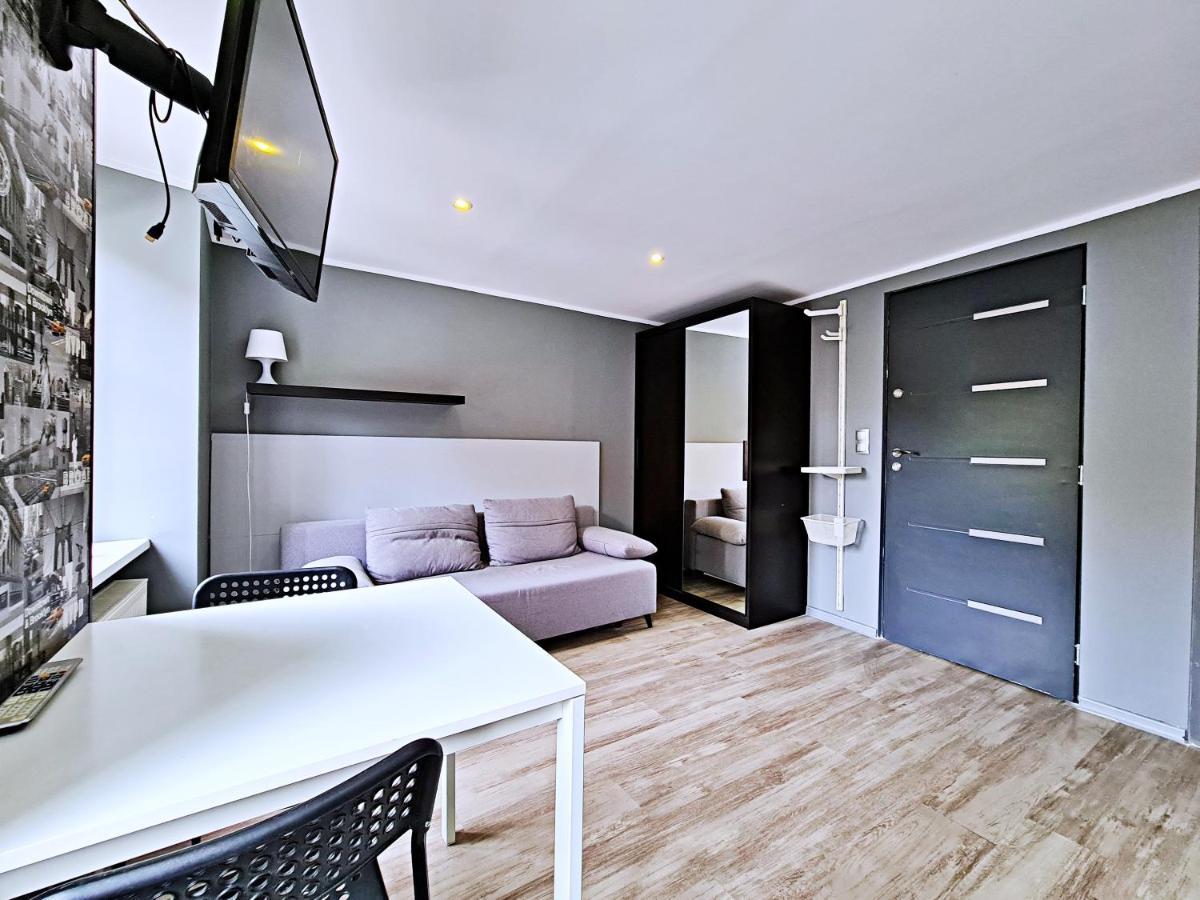 Apartament Z Widokiem Na Pomnik Kopernika - Rynek Staromiejski Thorn Exterior foto