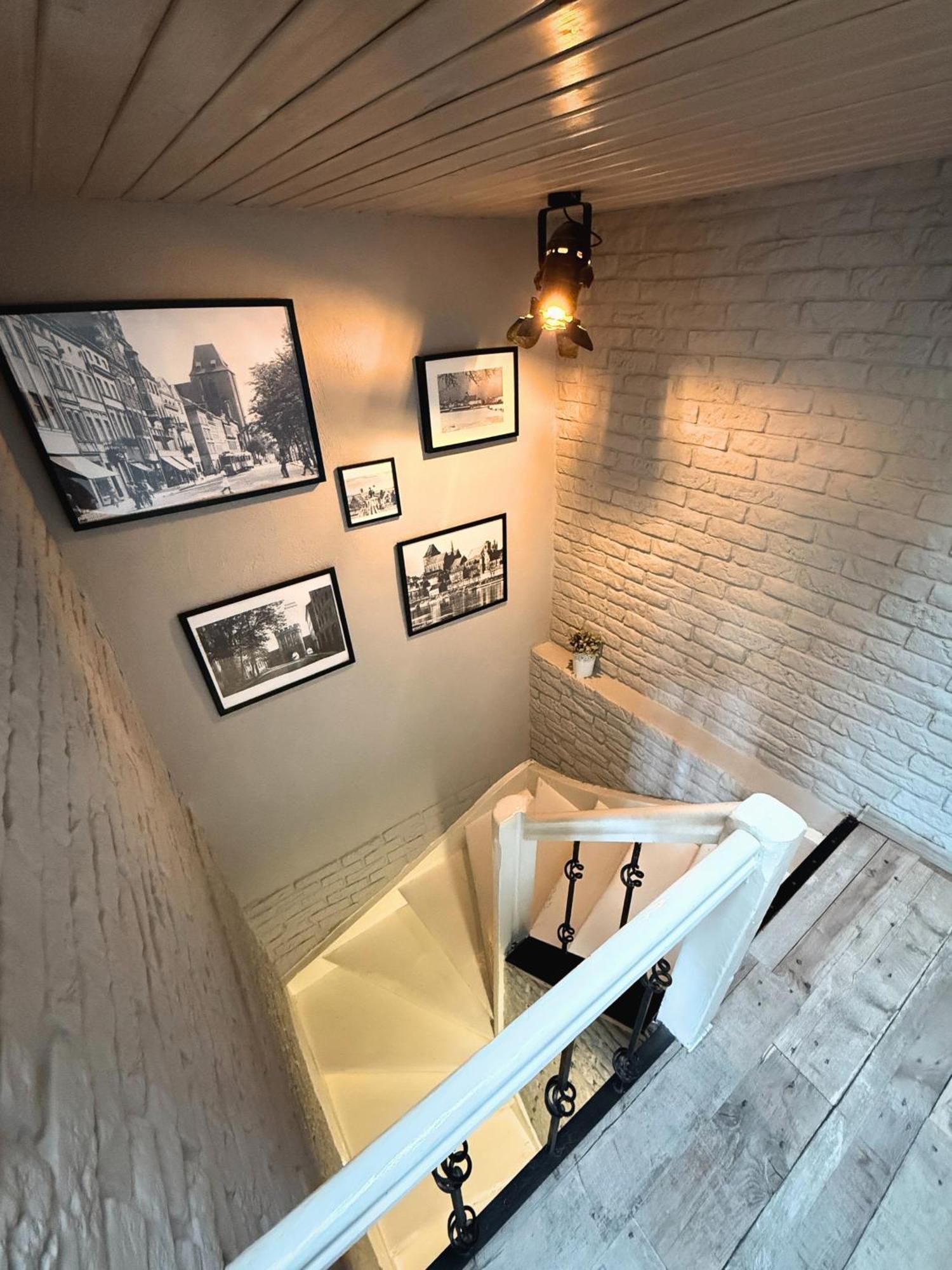 Apartament Z Widokiem Na Pomnik Kopernika - Rynek Staromiejski Thorn Exterior foto