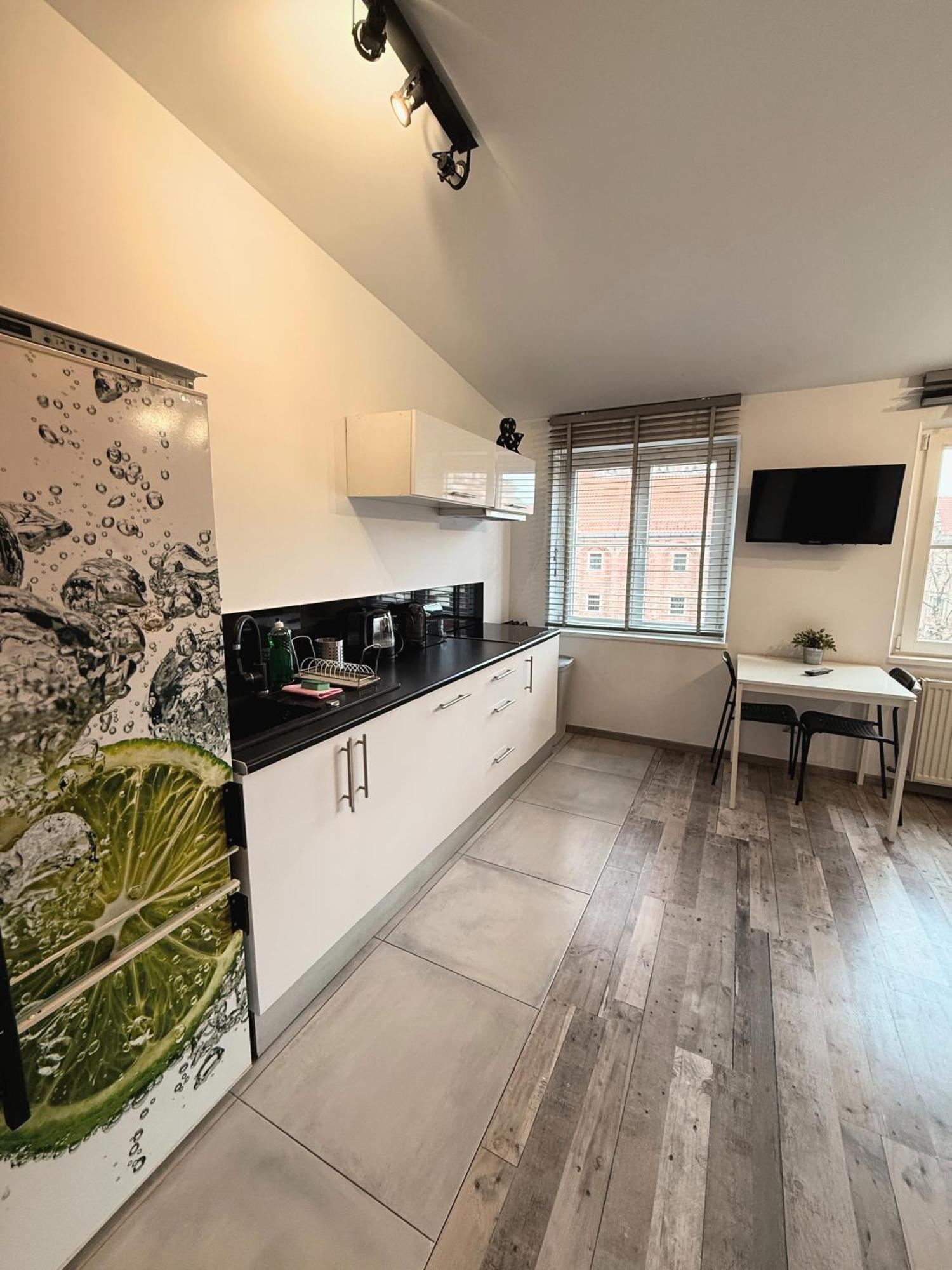 Apartament Z Widokiem Na Pomnik Kopernika - Rynek Staromiejski Thorn Exterior foto